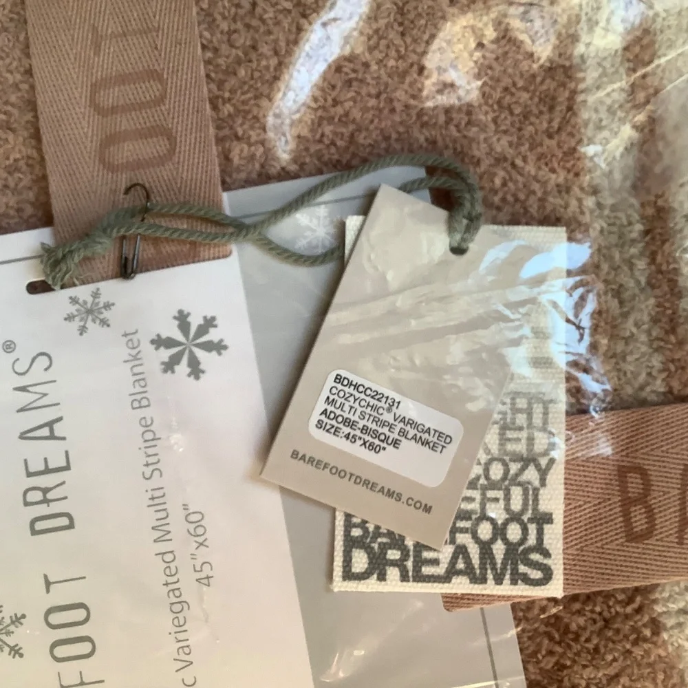 Barefoot Dreams 45